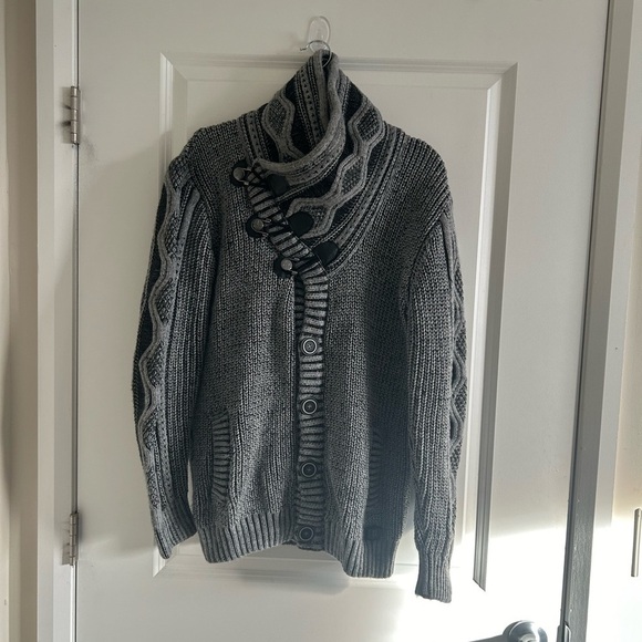 LCR Grey Edition Hermes White Cardigan Sweater Size 3XL - Picture 1 of 9